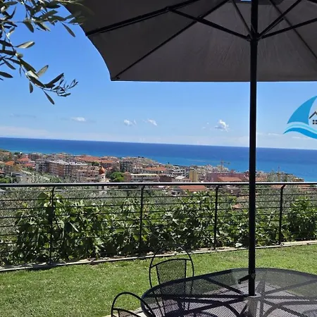 펜션 Pineta Della Rovere Blumare 산토바르톨로메오알마레